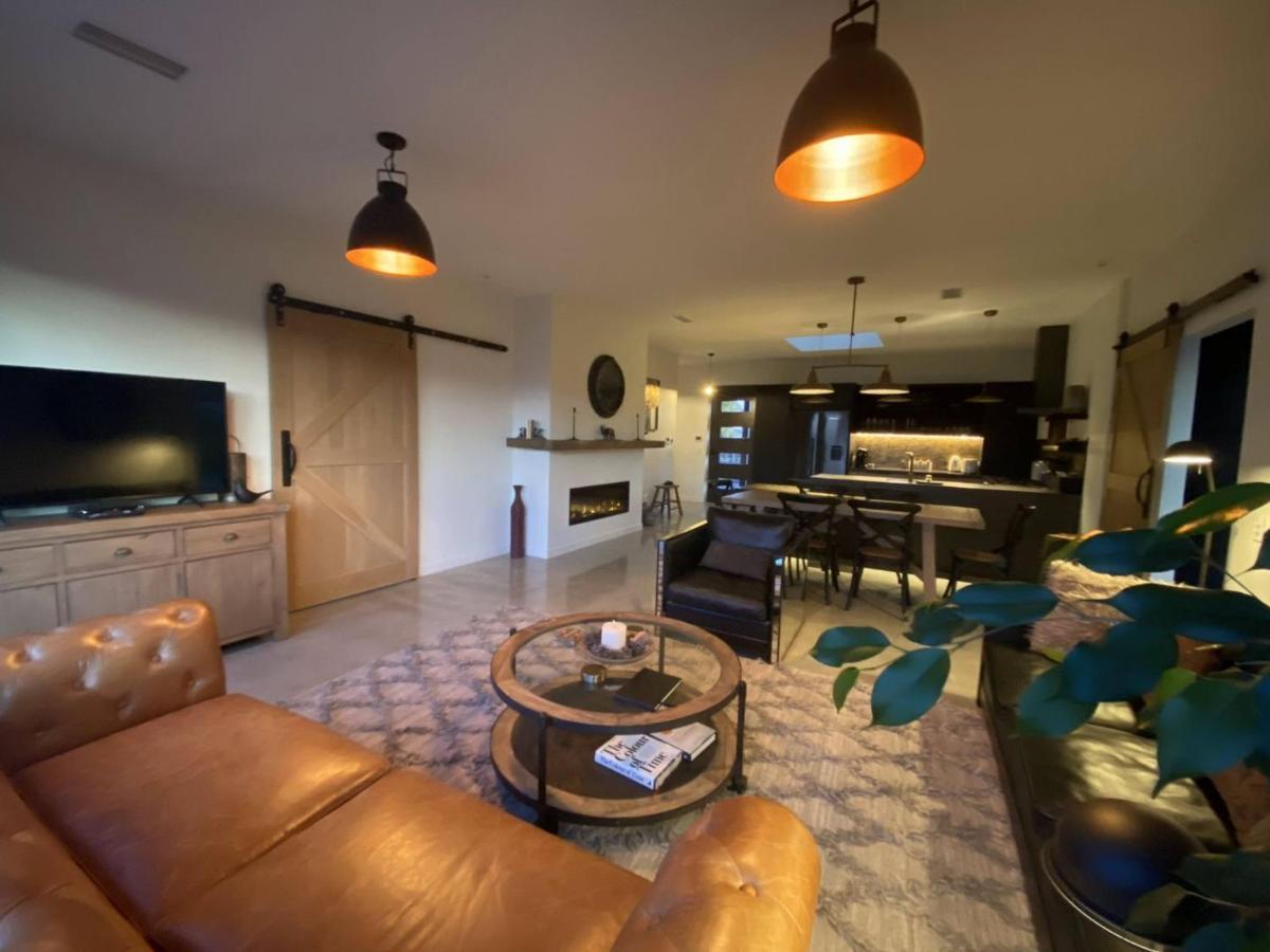 Black Stilt Retreat, Stunning Luxury Property Twizel Kültér fotó