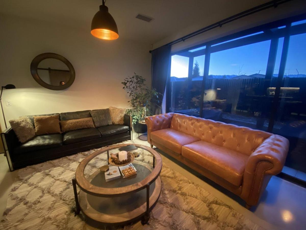 Black Stilt Retreat, Stunning Luxury Property Twizel Kültér fotó